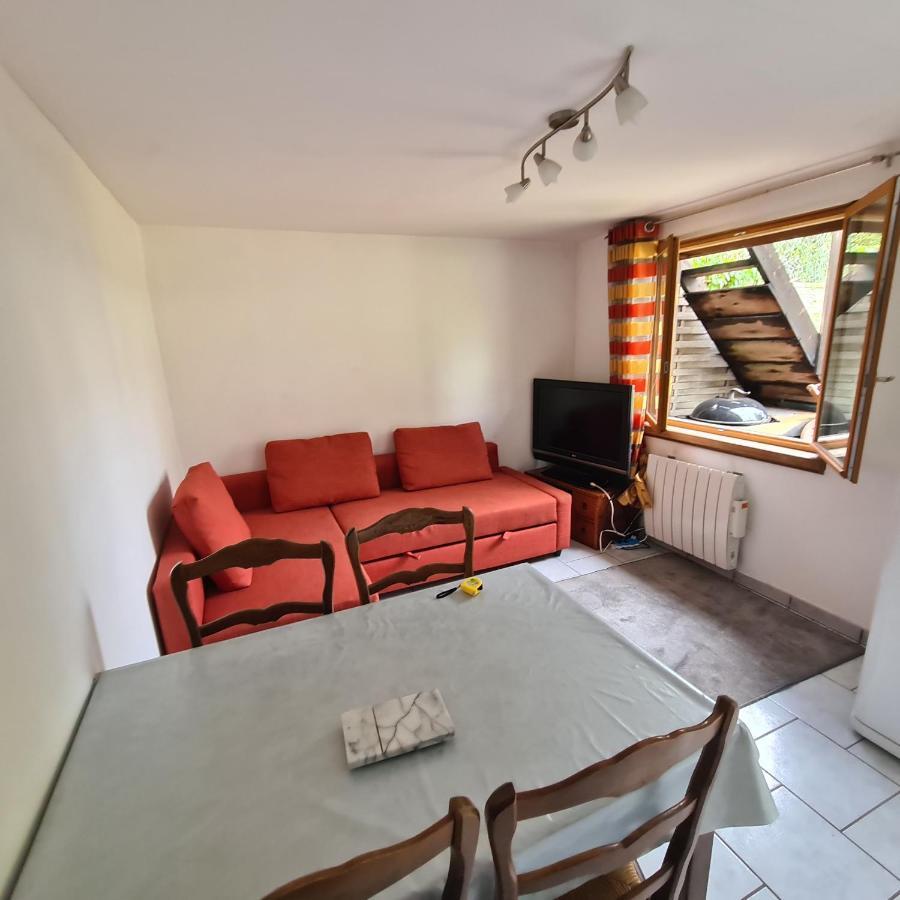 Studio, Mons Sart, Proche Lille Et Metro Dış mekan fotoğraf